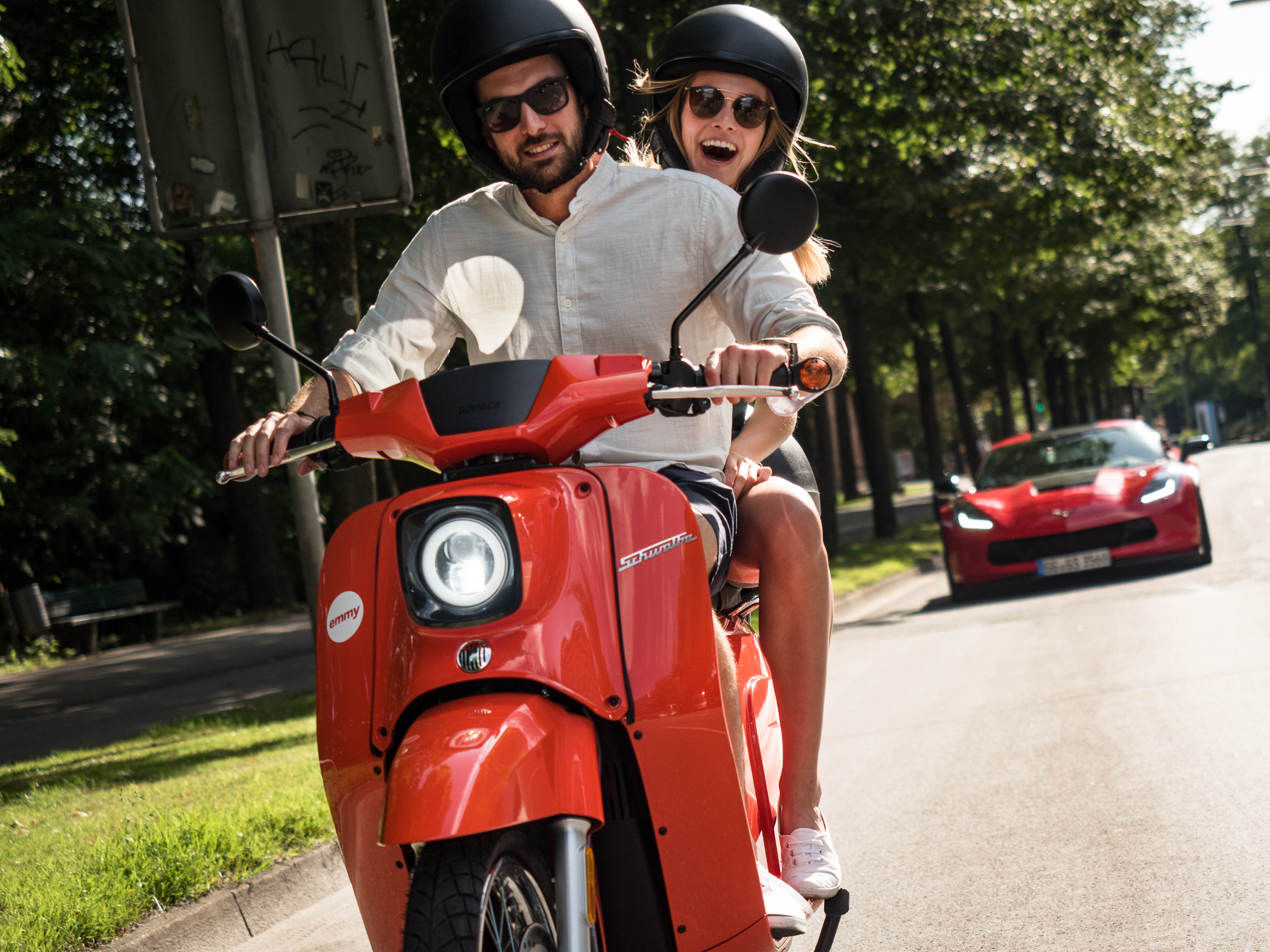Elektro-Motorroller: Shared Mobility