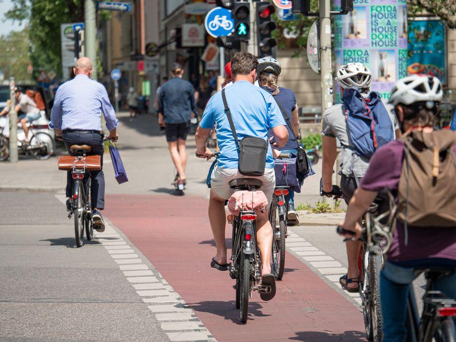 Medizinische Tipps zum Radfahren: Ärzte der München Klinik klären auf