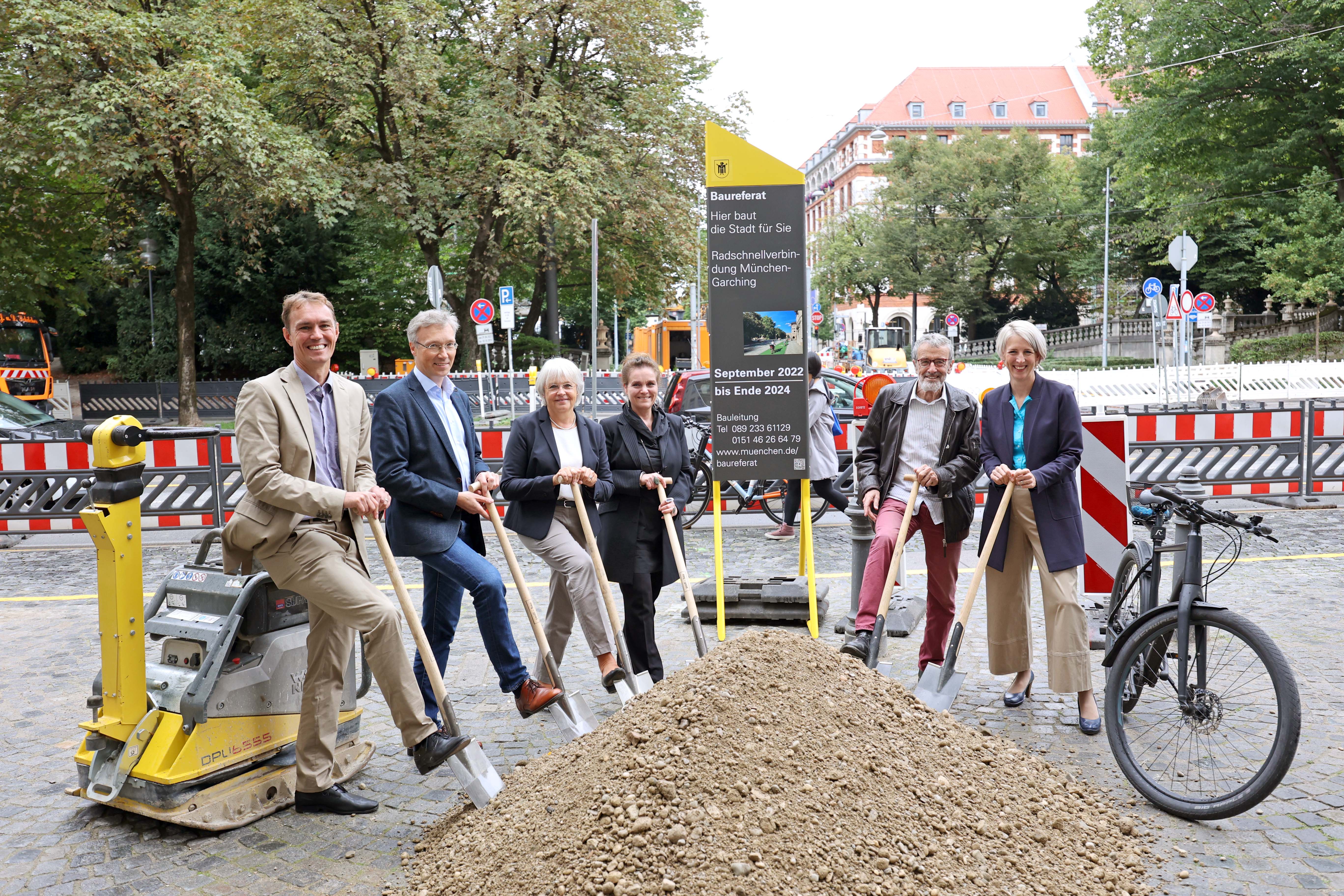 München Unterwegs | Arbeiten An Radschnellverbindung In Den Münchner ...