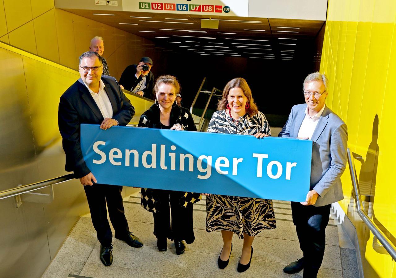 Sendlinger Tor: Letzter Bauteil des U-Bahnhofs eröffnet, Sendlinger-Tor-Platz fertiggestellt