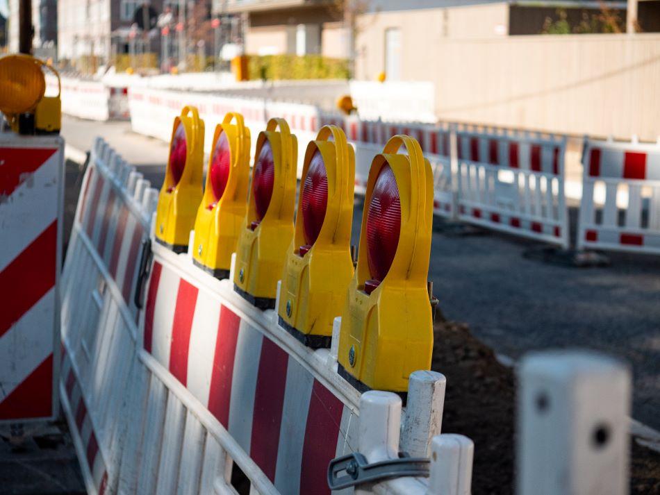 Carl-Wery-Straße in Neuperlach: Beginn der Umbauarbeiten