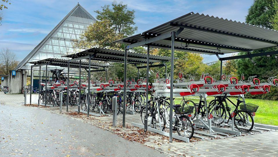 Neue Radlparkplätze und Verbesserungen für den Busverkehr