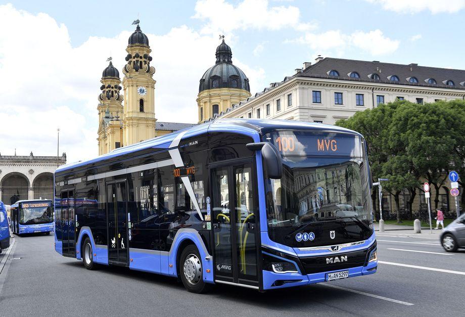 MVG nimmt 30 neue E-Busse in Betrieb