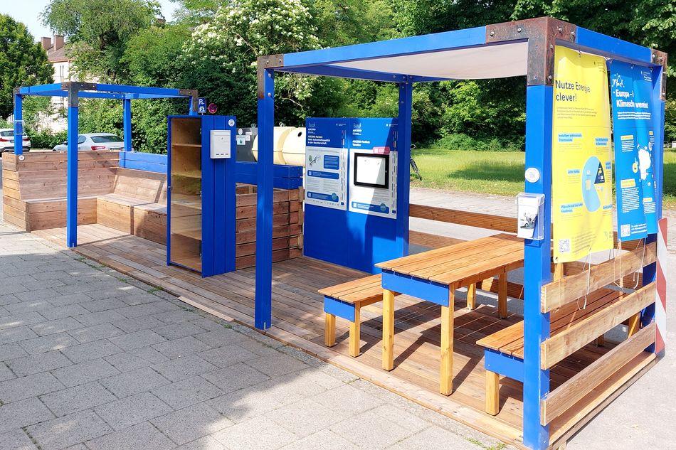 Neues Parklet im Harthof: Aufenthaltsort statt Parkfläche