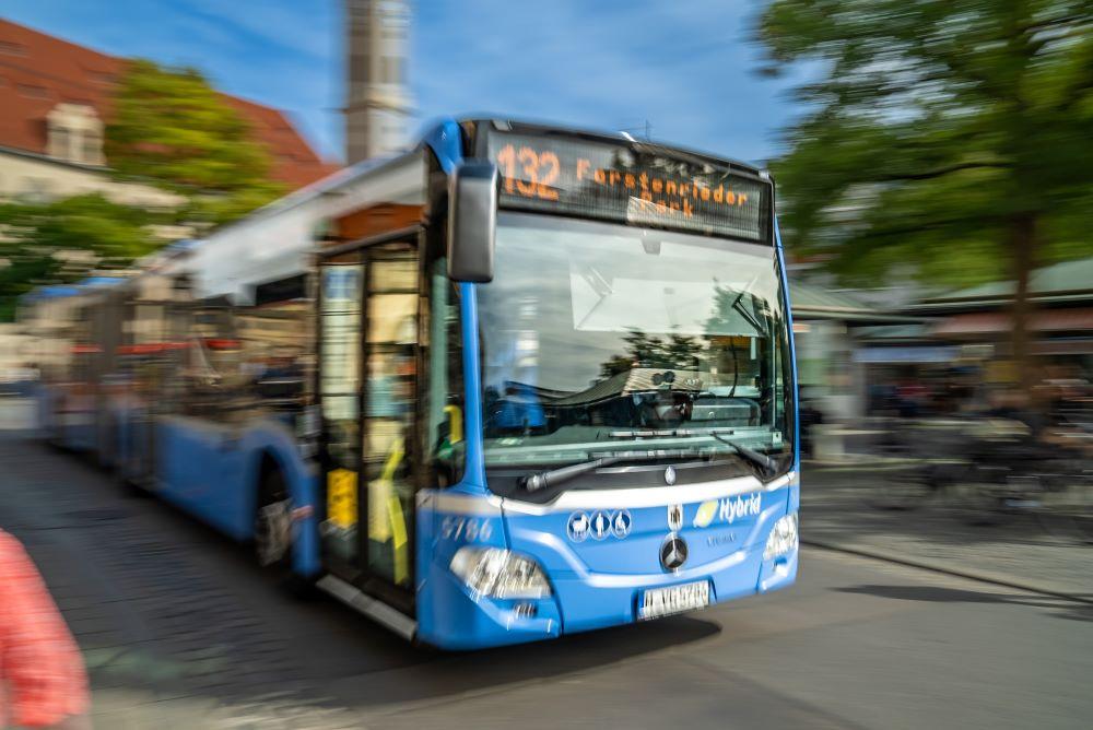 Bereich Ludwigstraße/Leopoldstraße: Bus-Umleitungen am Wochenende