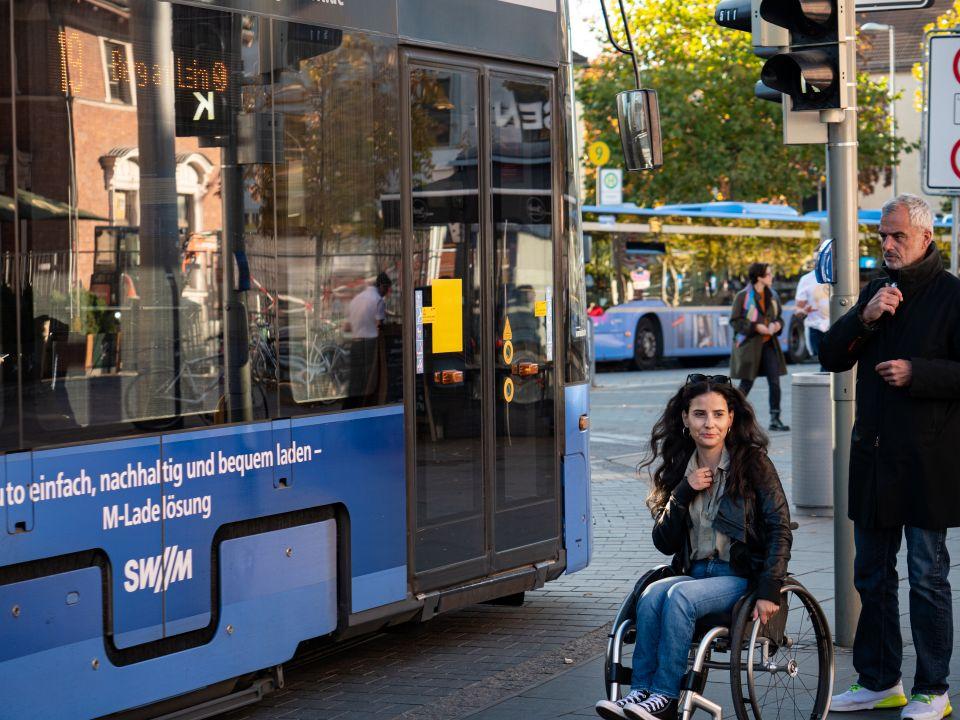 Mobilitätstraining in Bus und Bahn
