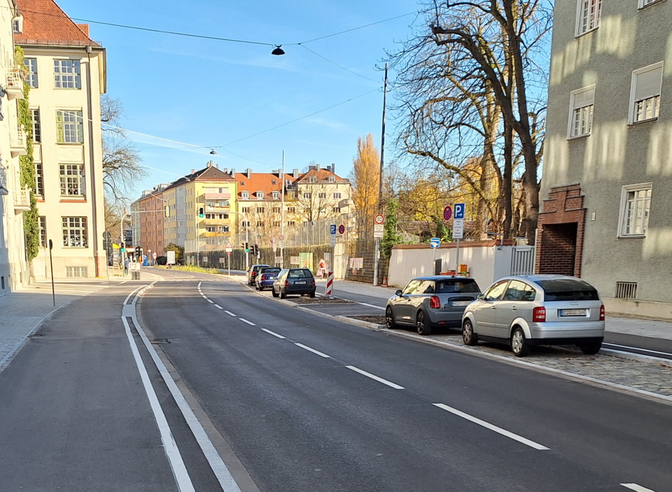 Rheinstraße: Mehr Verkehrssicherheit durch Umbau
