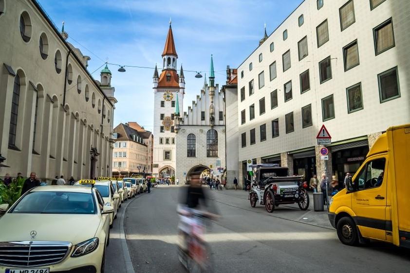 „Altstadt für alle": Neuordnung des Straßenraums beschlossen