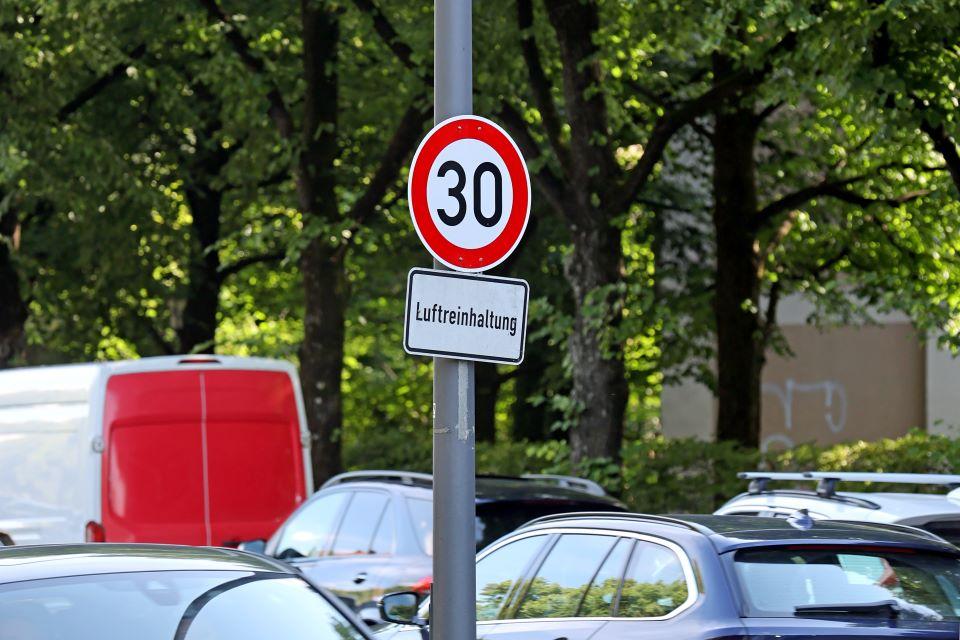 Landshuter Allee: Ab morgen wieder Tempo 30