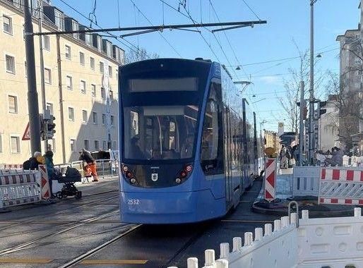 Tram-Westtangente: Teilinbetriebnahme und Eröffnung der Tramlinie 14
