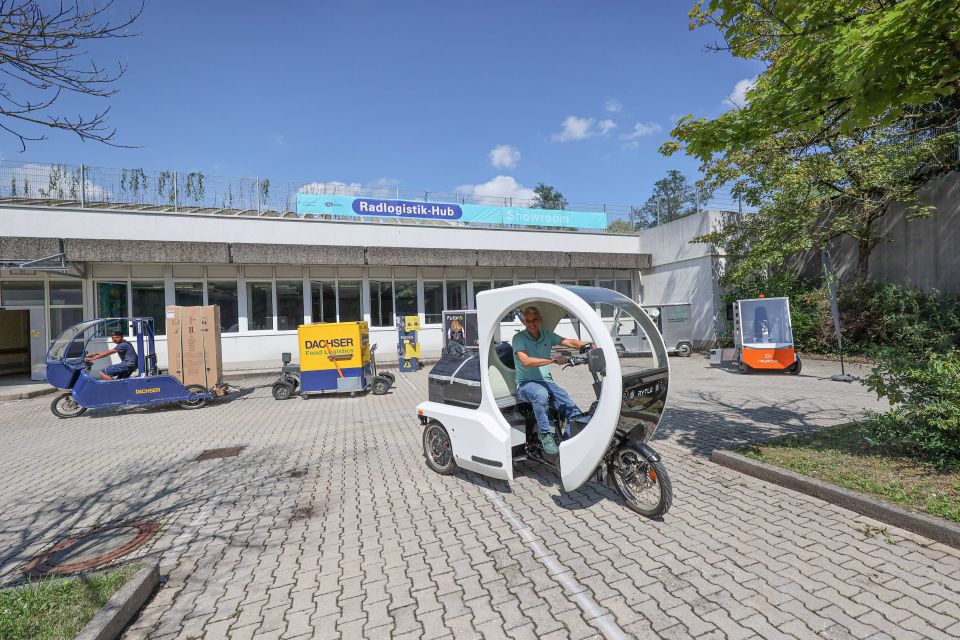 XXL Radlogistik-Hub an der Paketposthalle