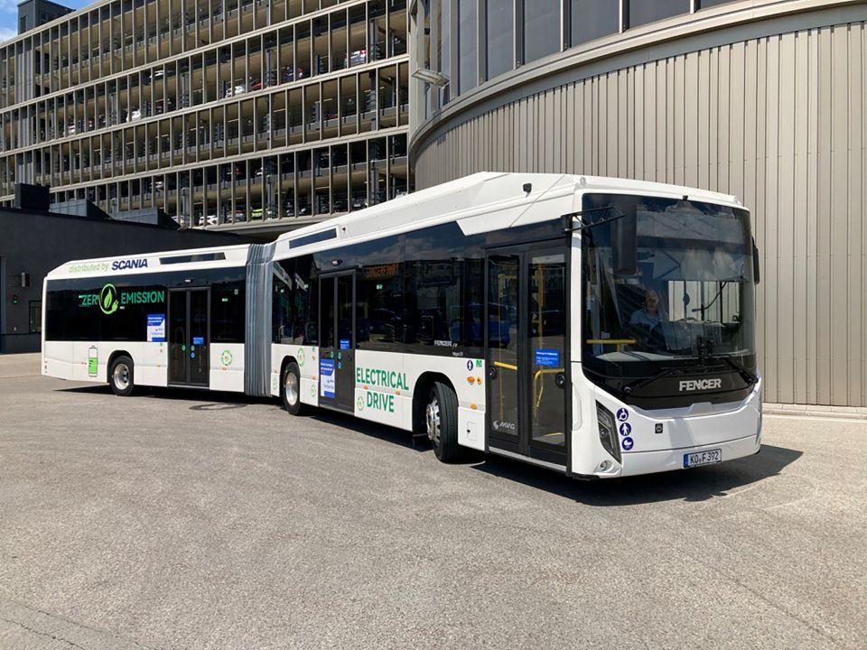 MVG: Neuer E-Gelenkbus im Testbetrieb