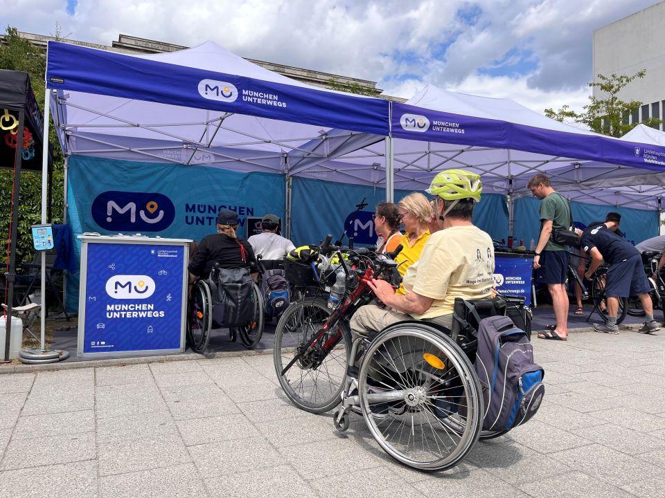 Kostenloser Rollstuhl- und Rollator-Check: Rotkreuzplatz