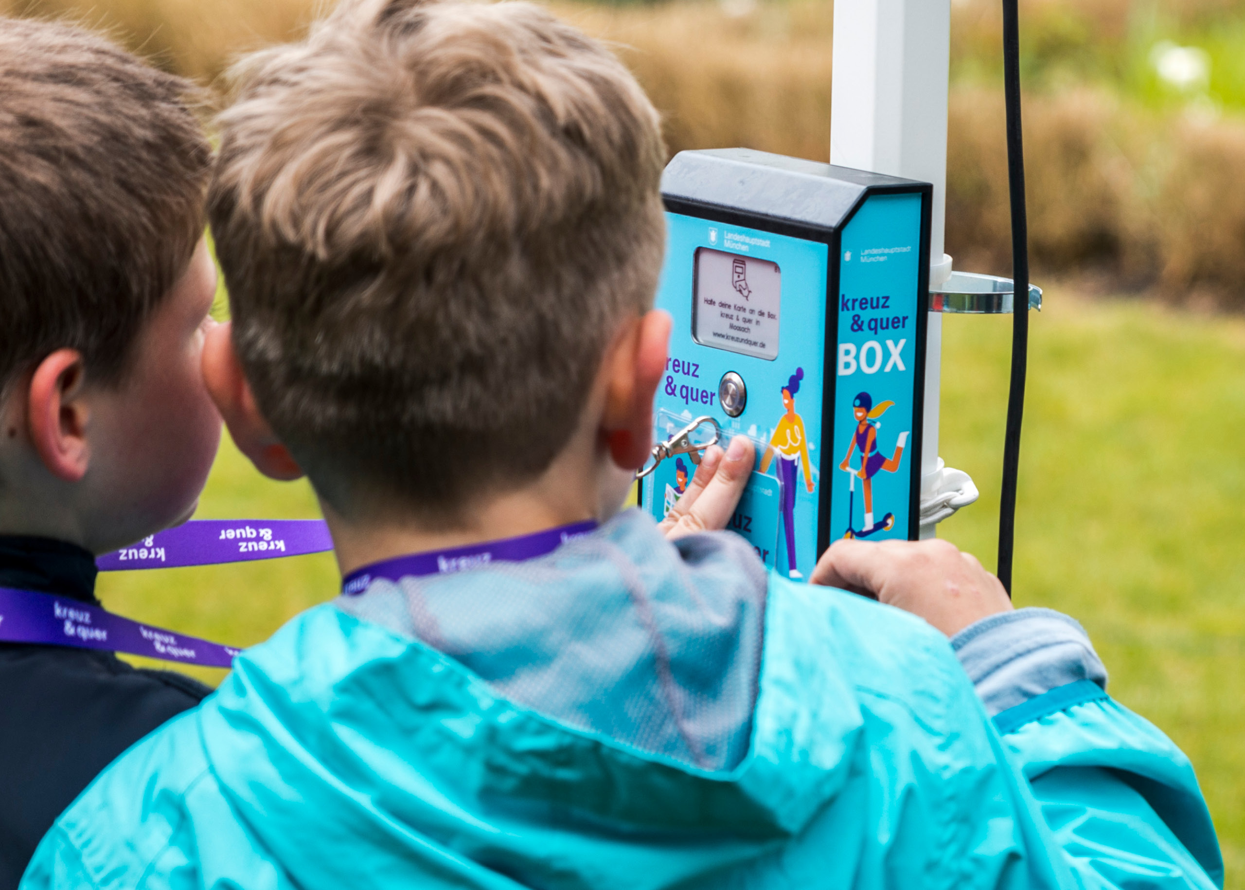 Das beliebte Such- und Laufspiel kreuz & quer